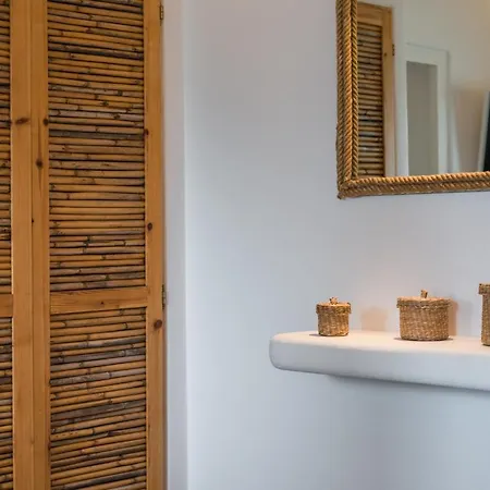 Small Beach House Holiday home *