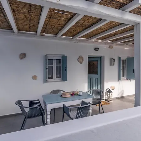 Small Beach House Holiday home *